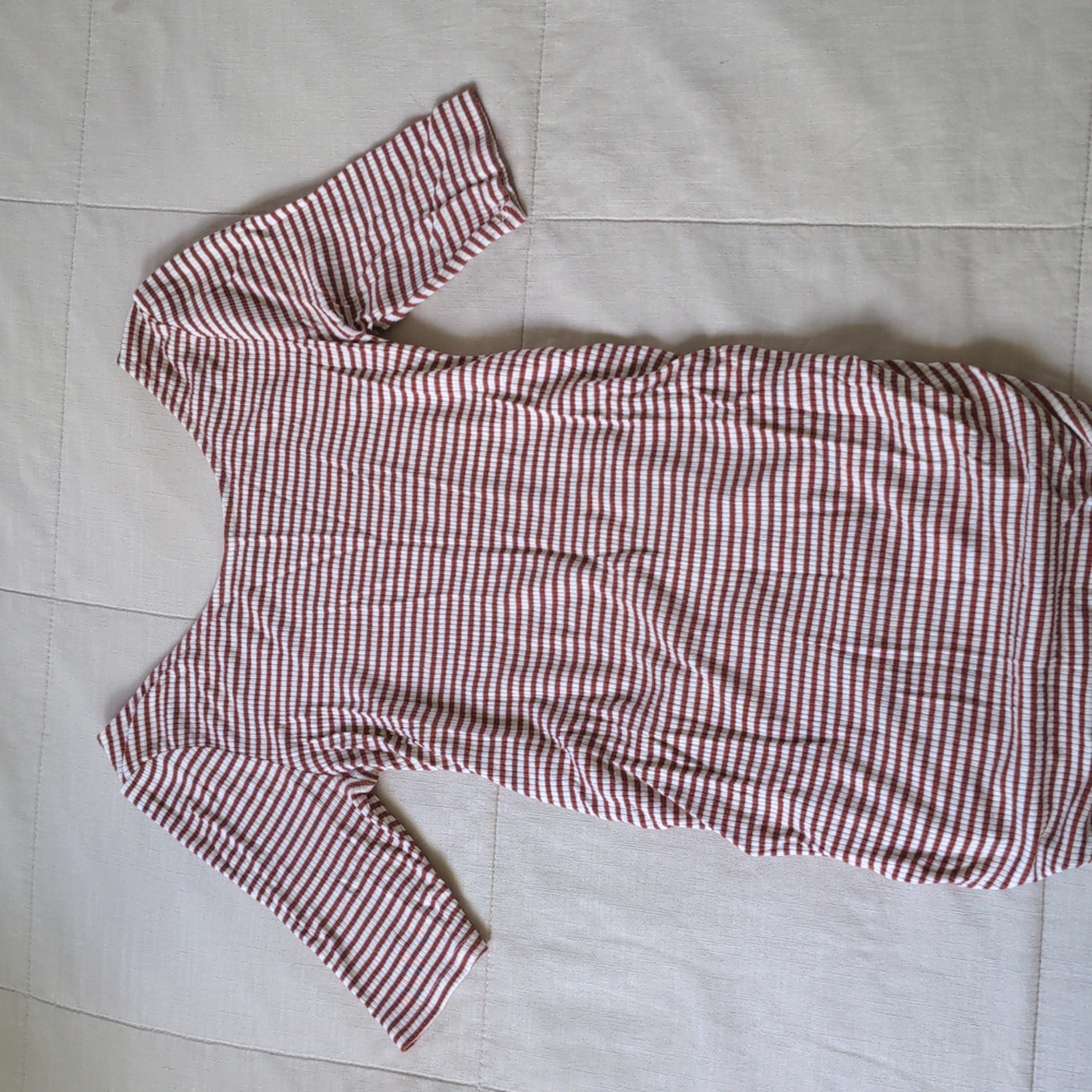 Isabel maternity top, size xs, cream and rust stripe. GUC.